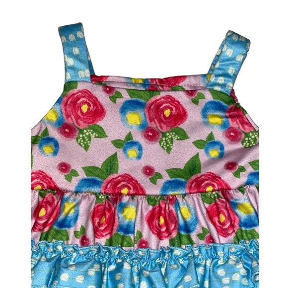 Lace Floral Spaghetti Strap Design Onesie - Picture 7 of 9